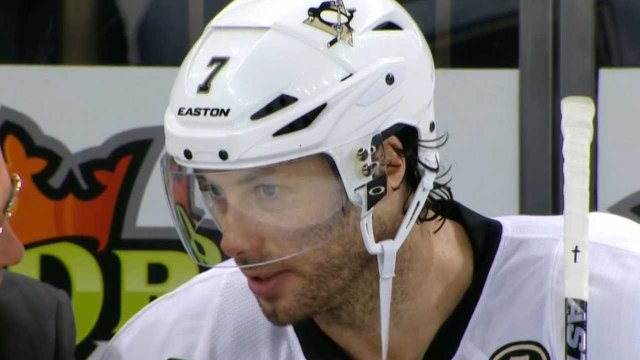 Surging Penguins Top Rangers in OT
