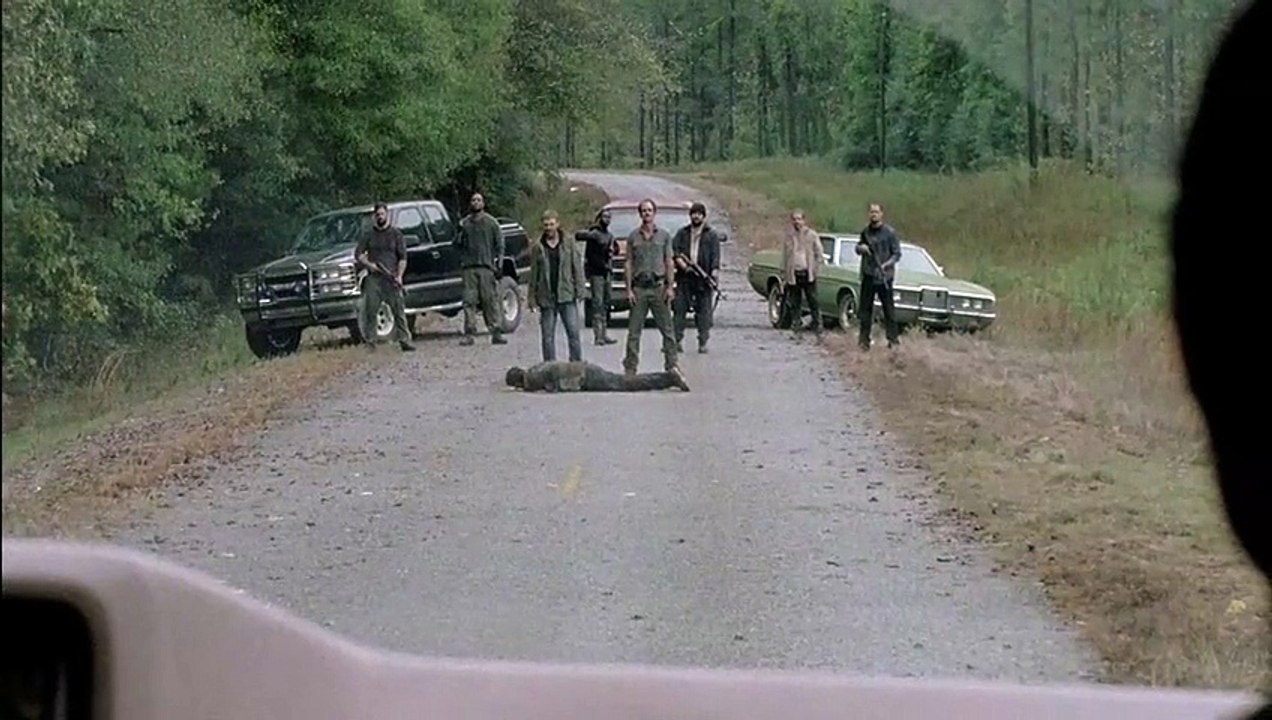 PRIMERA APARICION DE NEGAN "THE WALKING DEAD 6X16 The Last Day On Earth"