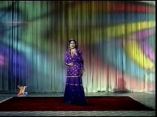 Jane kyon log Mohabbat kiya karate hain-Lata