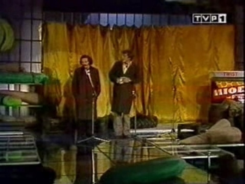 Kabaret Tey - Z tyłu sklepu 12