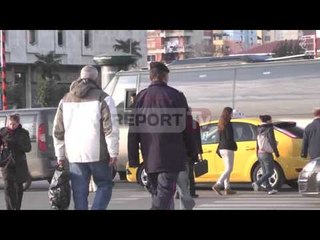 Report TV - Raporti i DAP: Në 2015-ën, 739 persona të larguar nga administrata