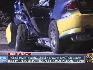 Person dies in collision at Apache Junction intersection
