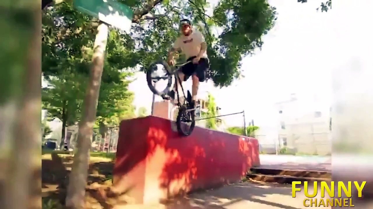 САМЫЕ УГАРНЫЕ ПРИКОЛЫ ржачные приколы 2016 смешные приколы 2016 улыбайся видео ржака 2016