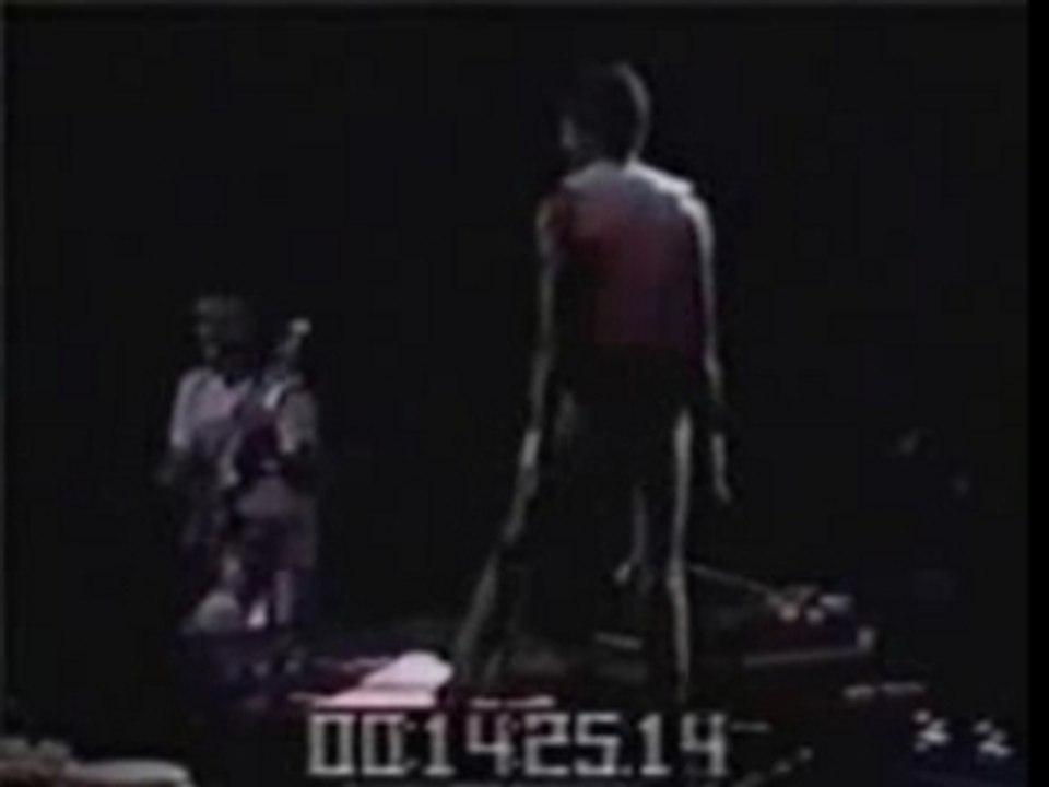 01 Can You Feel It - Triumph Tour Los Angeles, USA