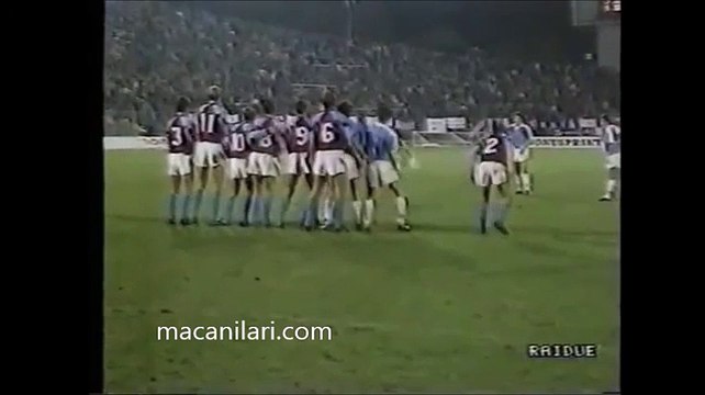 03.10.1990 - 1990-1991 UEFA Cup 1st Round 2nd Leg FC Banik Ostrava 1-2 Aston Villa