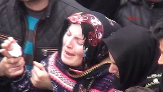 Beratcan'ın Gözaltındaki Annesi