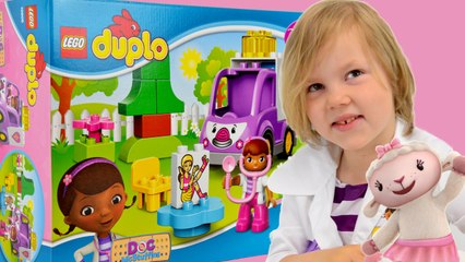 Doc McStuffins Lego Duplo 10605 Rosie the Ambulance - A Scab Case - Review and Play