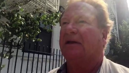 (09-02-15) Give Me A Minute - Bill Clinton Is not Happy with Hillarys Surrogates