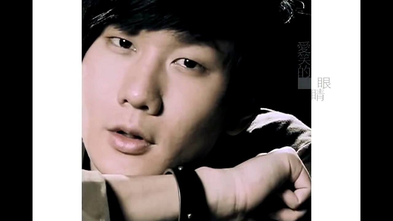 林俊傑 JJ Lin【愛笑的眼睛 Smiling Eyes】官方完整版 MV（徐若瑄原唱）