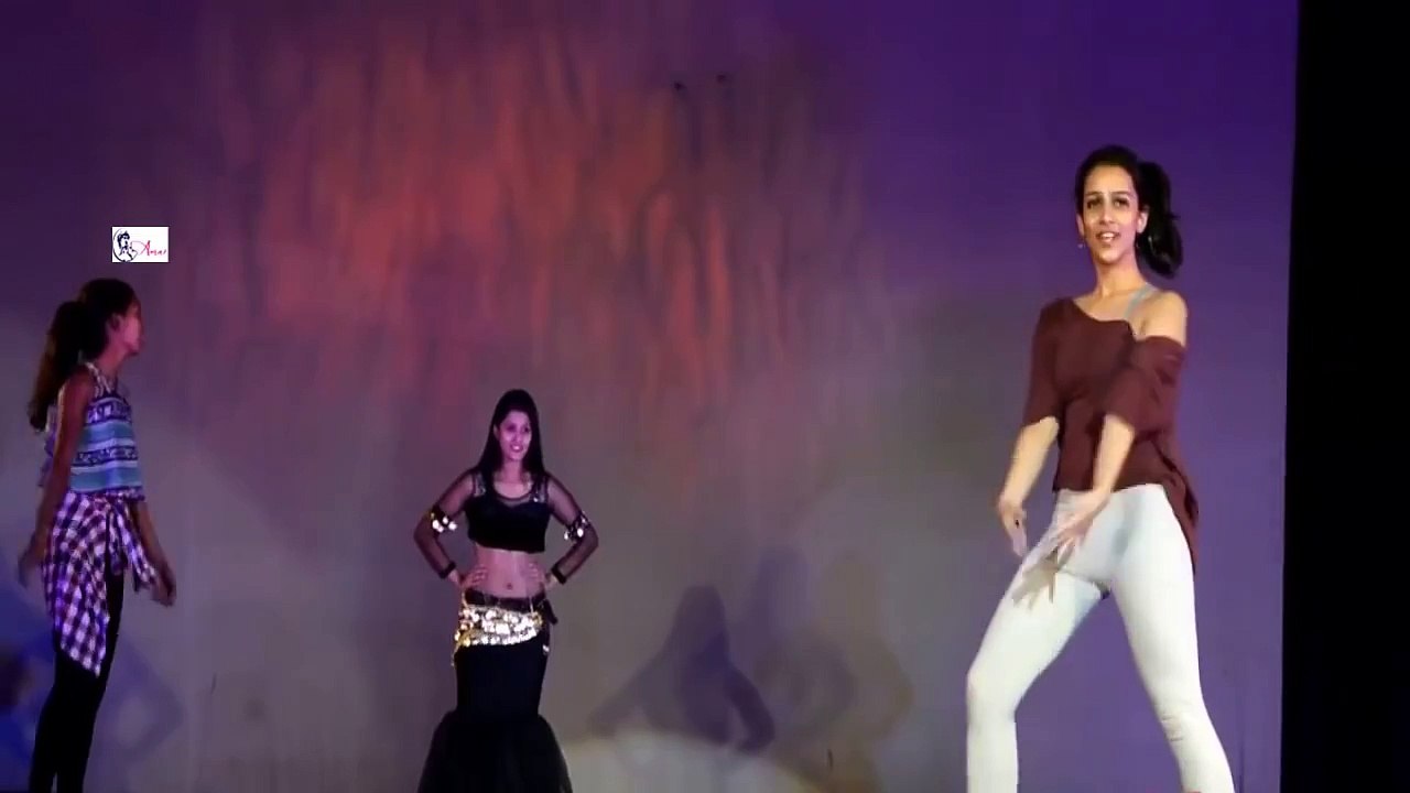 Indian Baby Doll Stage Dance College girls Video.