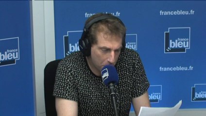 Tải video: Allo les stars - Thierry Garcia face à Victoria Abril