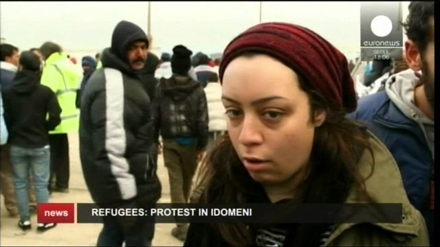 EMIGRANTET PROTESTE NE IDOMENI SITUATA MJAFT E RENDUAR NE RREZIK SHPERTHIMI LAJM