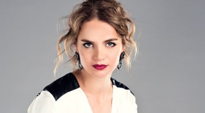 Tuğçe Kazaz, Can Dündar ve Erdem Gül'ün Tutuklanmasını İstiyor