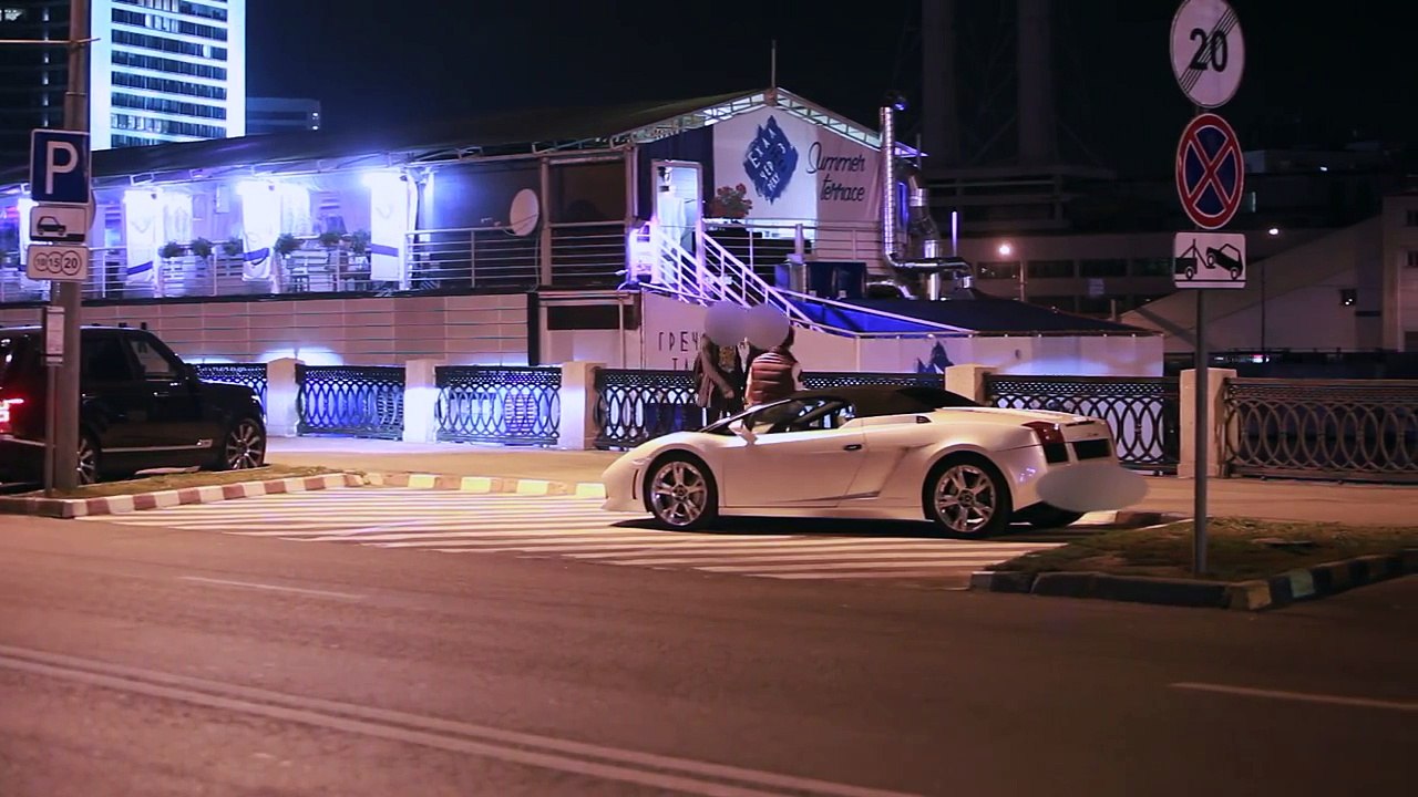 Деньги Решают Все_ Пикап на Ламборгини _ Lamborghini Pick Up Prank