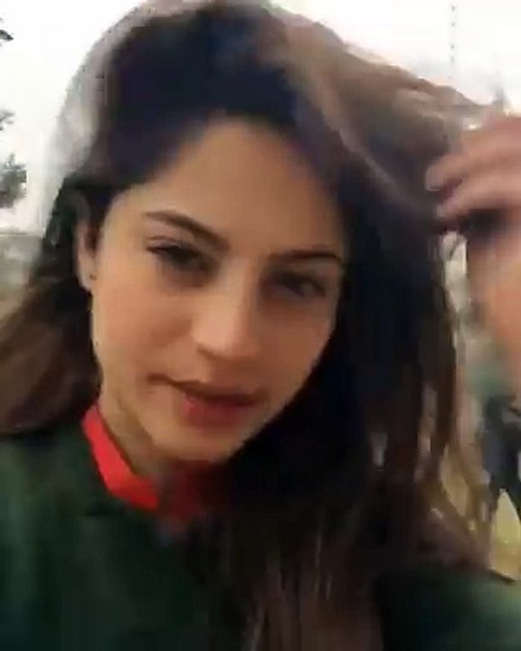 Neelum Muneer New Video