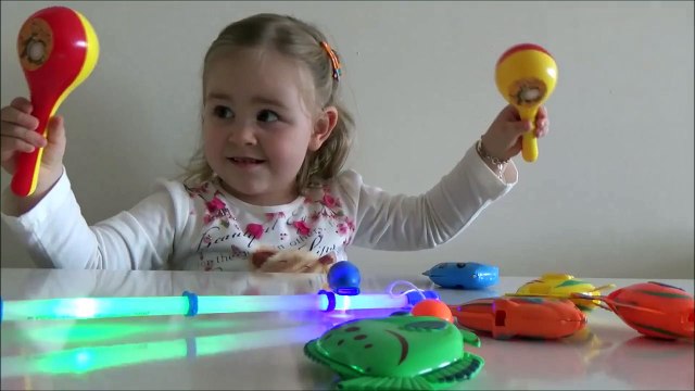 МАША И МЕДВЕДЬ Рыбалка Открываем Игровой набор Mas