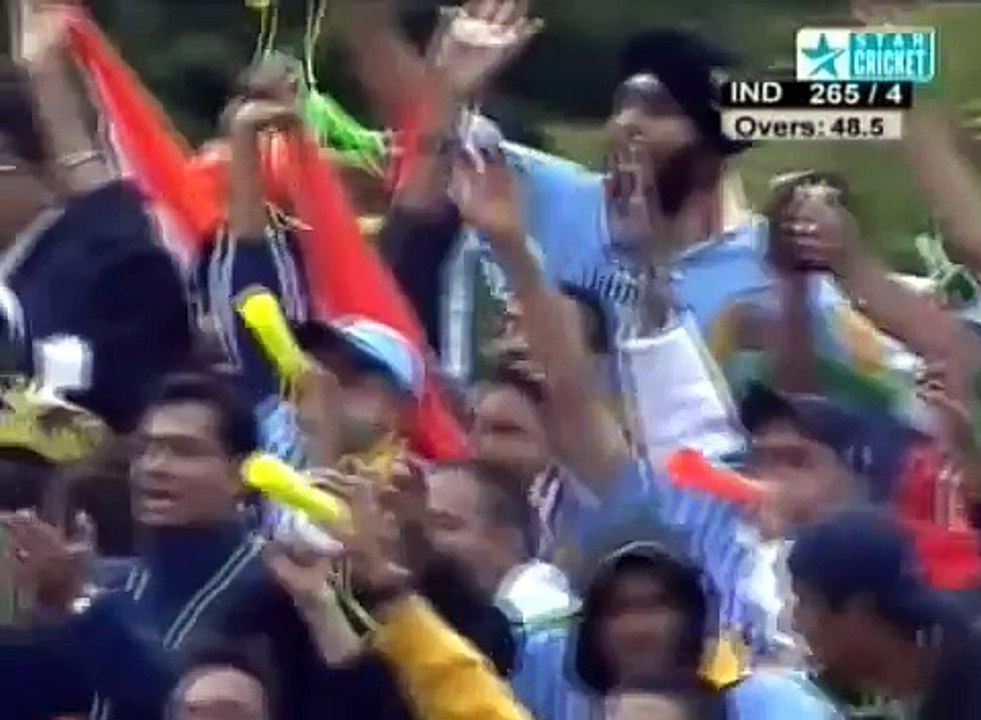 SACHIN  HELICOPTER SHOT IN 2002