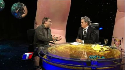 GABRIEL ROLON: EL AMOR ES EXTRAÑO