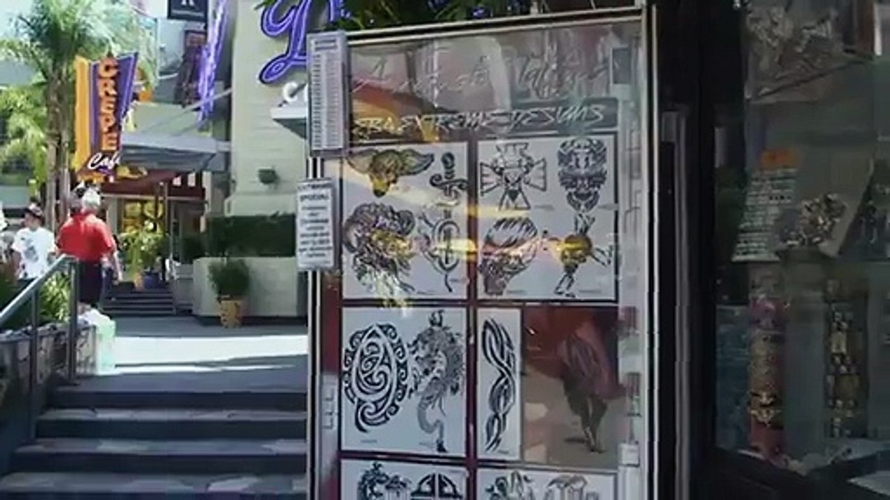 Sunny Leone Gets a Tattoo at she excited and in good mood