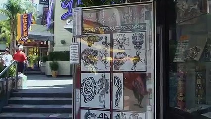 Sunny Leone Gets a Tattoo at she excited and in good mood