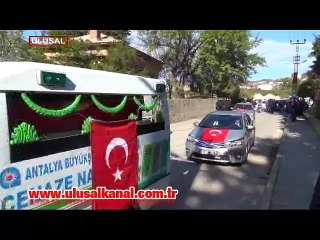 Kahraman şehitlere veda