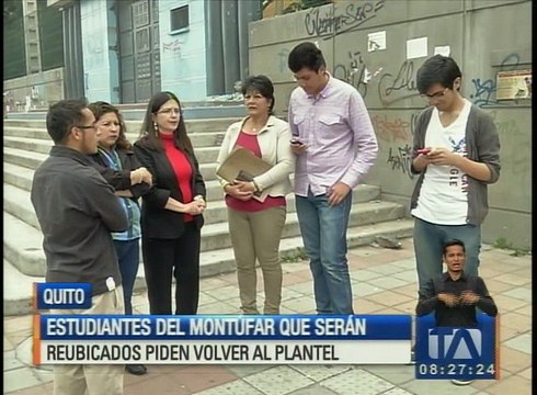 Estudiantes del colegio Montúfar que serán reubicados piden volver al plantel