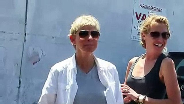 Xclusive - Ellen DeGeneres And Portia de Rossi Asked About Portia Taking Ellen s 2010