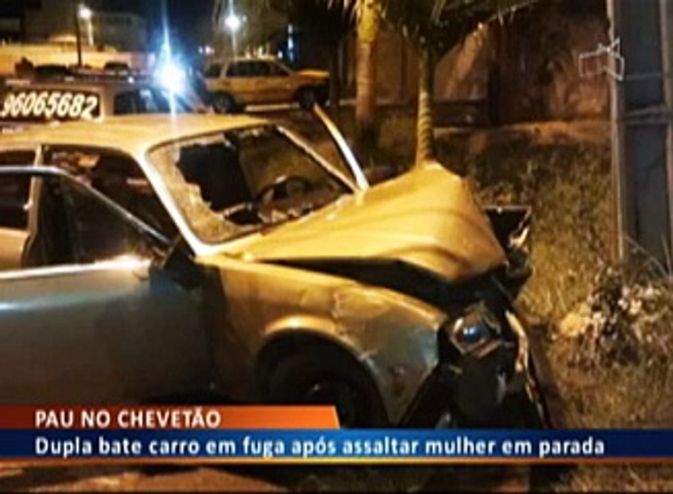PAU NO CHEVETÃO