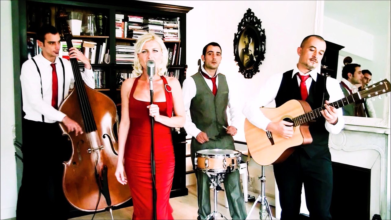 Thrift Shop - Caroline and The Swing Fellows ( Macklemore cover )