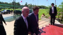 Infantino inicia su gira por Sudamérica