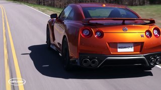 2017 Nissan GT-R - First Look