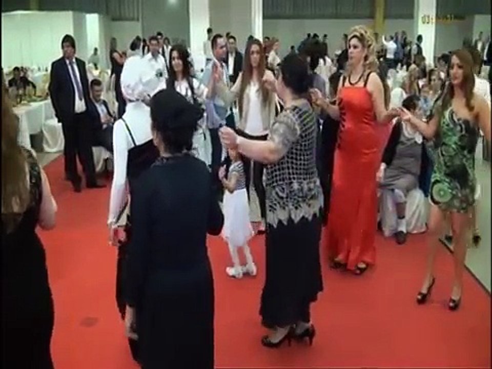 Tallava me Sultan Hajolli, Muharrem Ahmeti, Erdjan Ahmeti, Remzie Osmani  & Sebastian Bajra