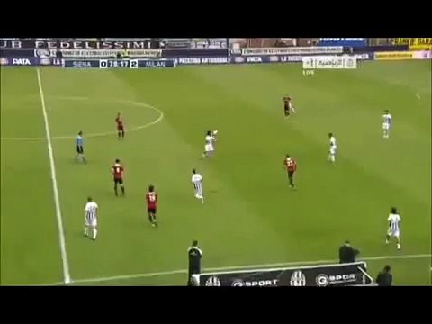 Mark Van Bommel stronge foule