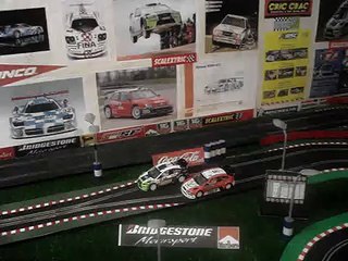 Mi primer circuito de slot abatible