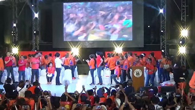 Poe to break away from rivals with Estrada’s backing – supporters