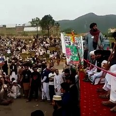 Watch What Molvi Saying to General Raheel Sharif