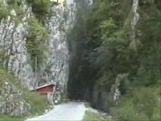 Travel to Romania - Bran, Dambovicioara