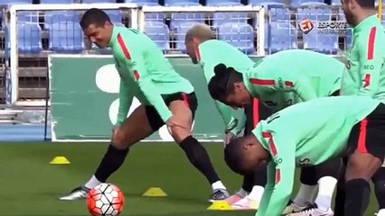 Ronaldo antrenmanda coştu!
