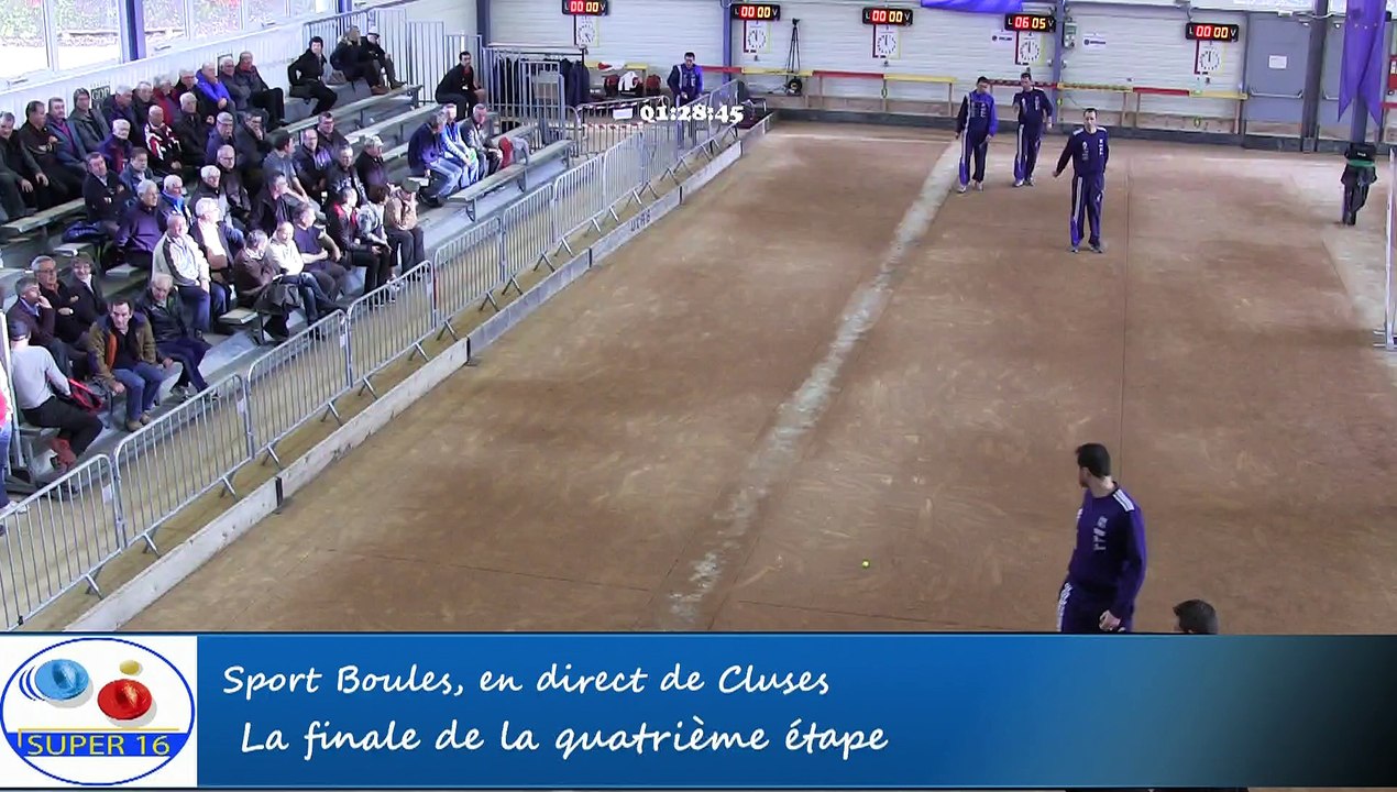 Mène 6, finale Anglade contre Bresciano, quatrième étape du Super 16, Sport Boules, Cluses 2016