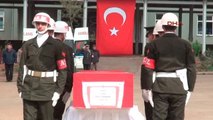 Mardin Şehit Yüzbaşı Halil Özdemir'in Cenazesi Memleketine Uğurlandı-1