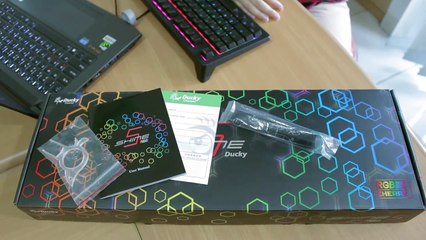 Review Ducky Shine 5 - Keyboard Mechanical Yang Bebas Software