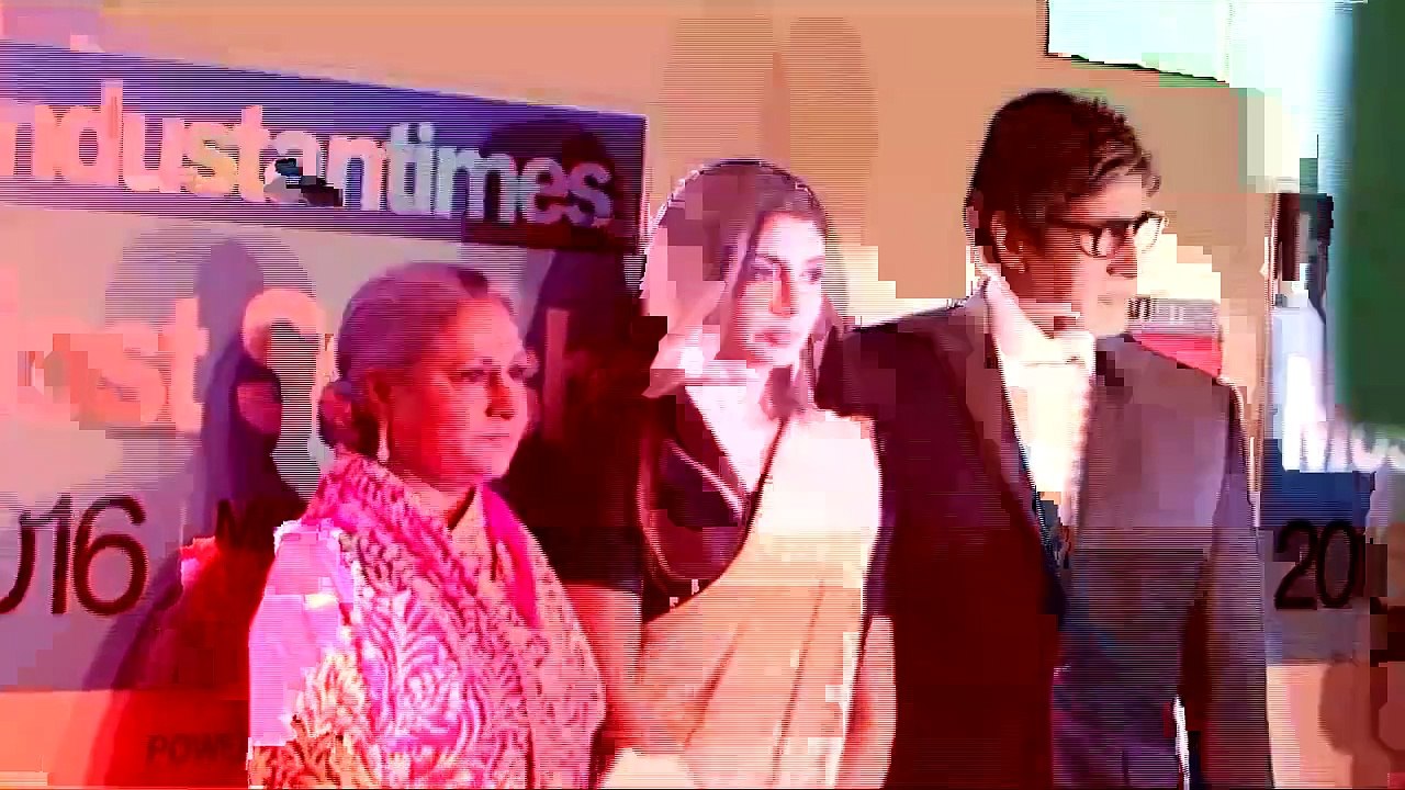 OMG! Katrina Kaif Goes Down On Her Knees For HIM- - LehrenTV