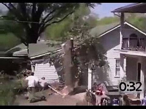 ہا ہا ہا بہت مزے کي وڈيو ہے