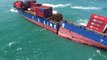 Un navire Cargo Conteneur échoué à Taiwan déverse tout dans l'océan !