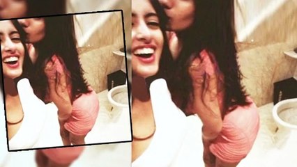 Big B's Grand Daugther Navya's BATHROOM SELFIES Goes Viral