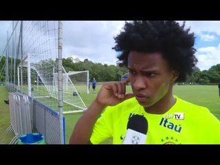 Willian comenta sobre a seleção paraguaia, próximo adversário do Brasil