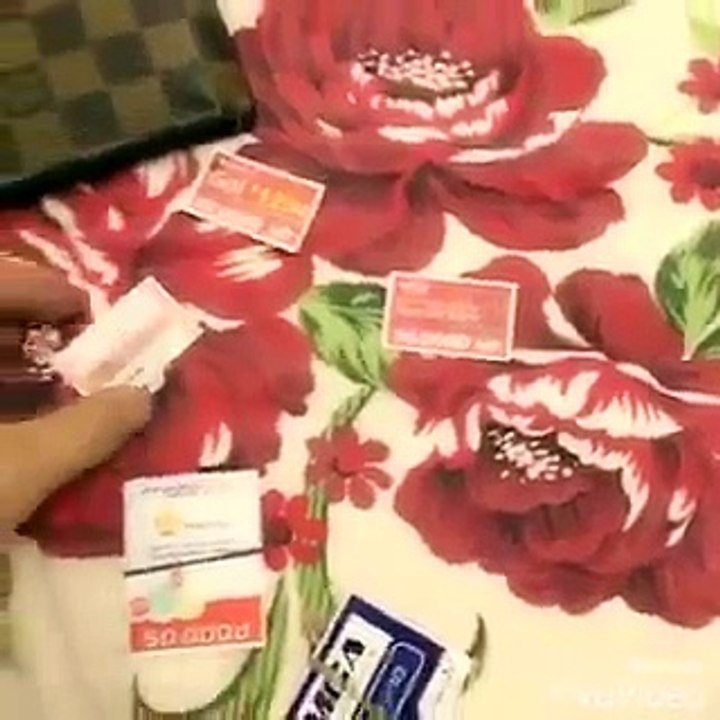 hot boy xam tro tiep tuc tăng card với nuoc hoa nha