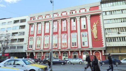 Në 35 institucione shqiptarët larg 25 përqindëshit