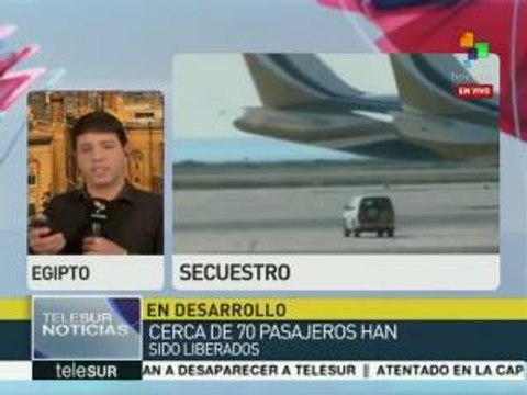 Secuestran avión egipcio y le obligan a aterrizar en Chipre