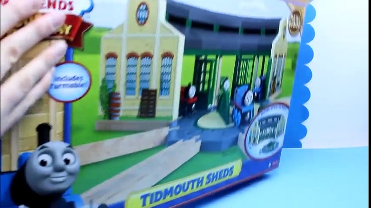 Thomas & Friends Wooden Railway Tidmouth Sheds with Thomas James Percy Gordon Rhineas